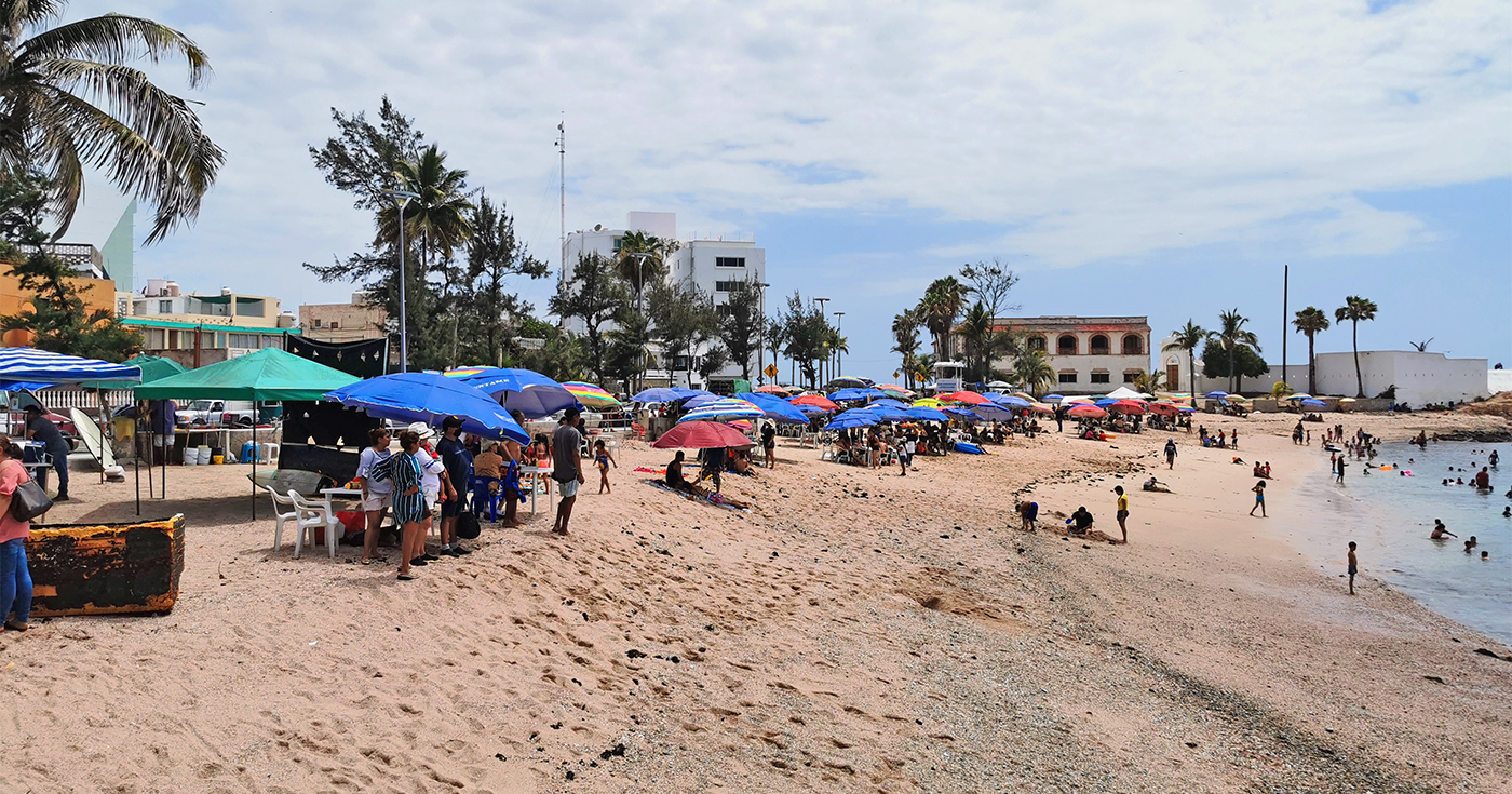 Playa Los Pinos